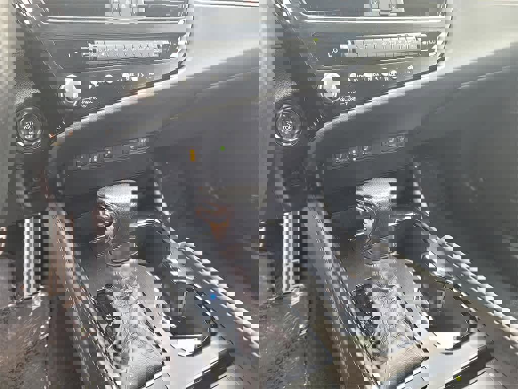 Used 2023 Lexus ES 350 F Sport image 18