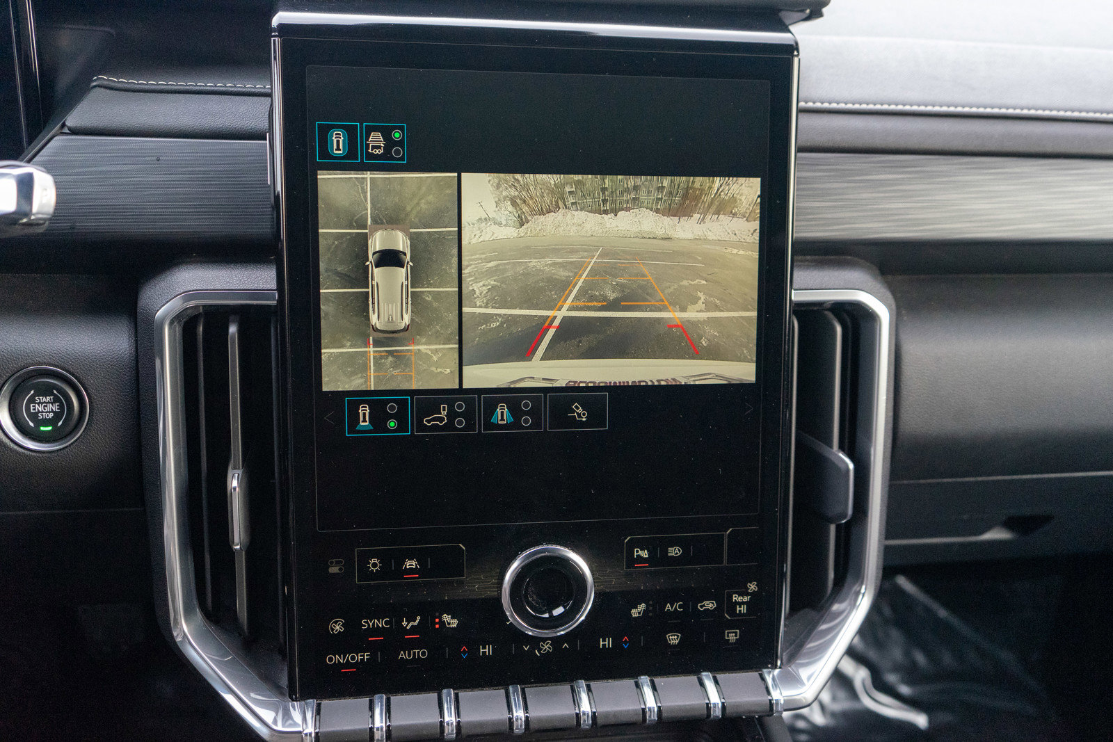 Used 2024 GMC Acadia Elevation image 19