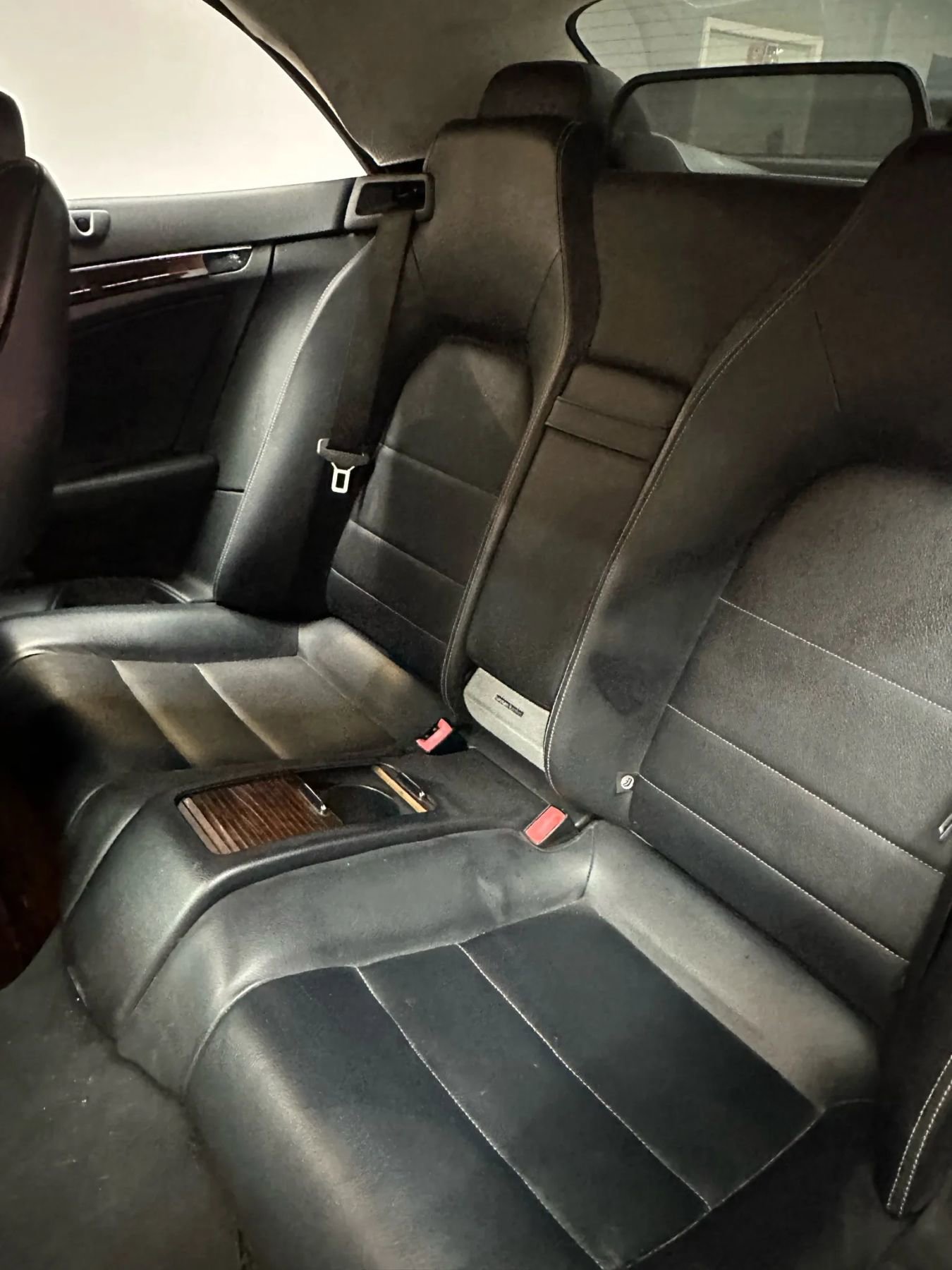 Used 2011 Mercedes-Benz E 350 Cabriolet image 30