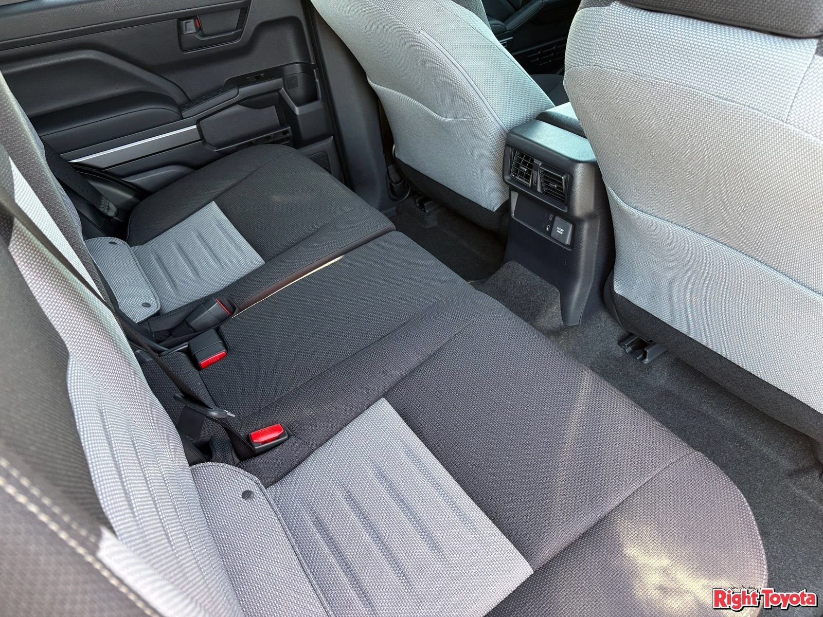 New 2026 Toyota 4Runner TRD Off-Road AWD/4WD image 16