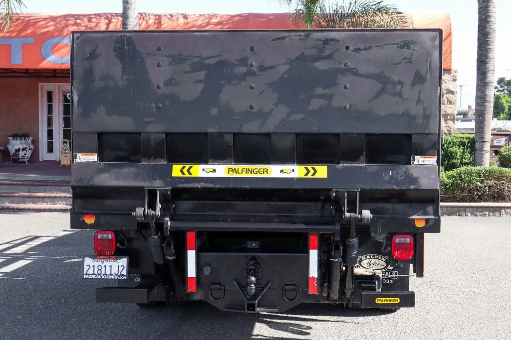 Used 2017 Ford F550 4x4 Crew Cab Super Duty image 8