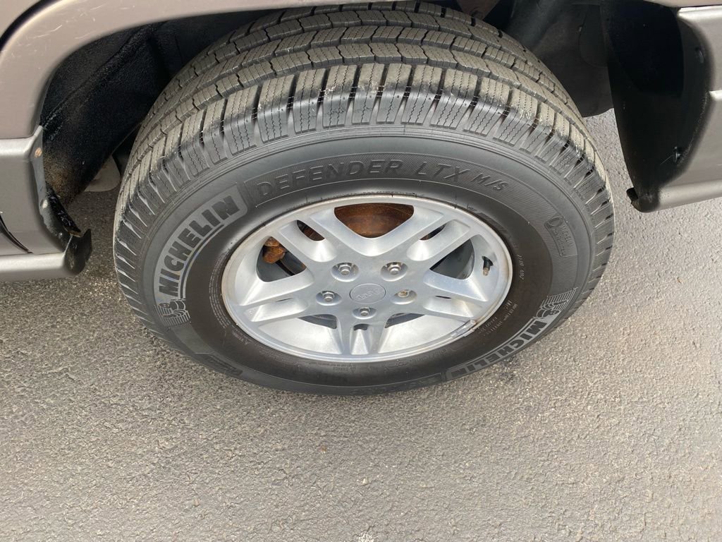 Used 2002 Jeep Grand Cherokee Laredo image 27