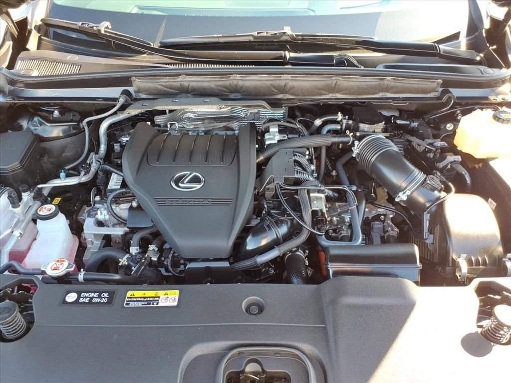 Certified 2024 Lexus RX 500h F Sport image 10