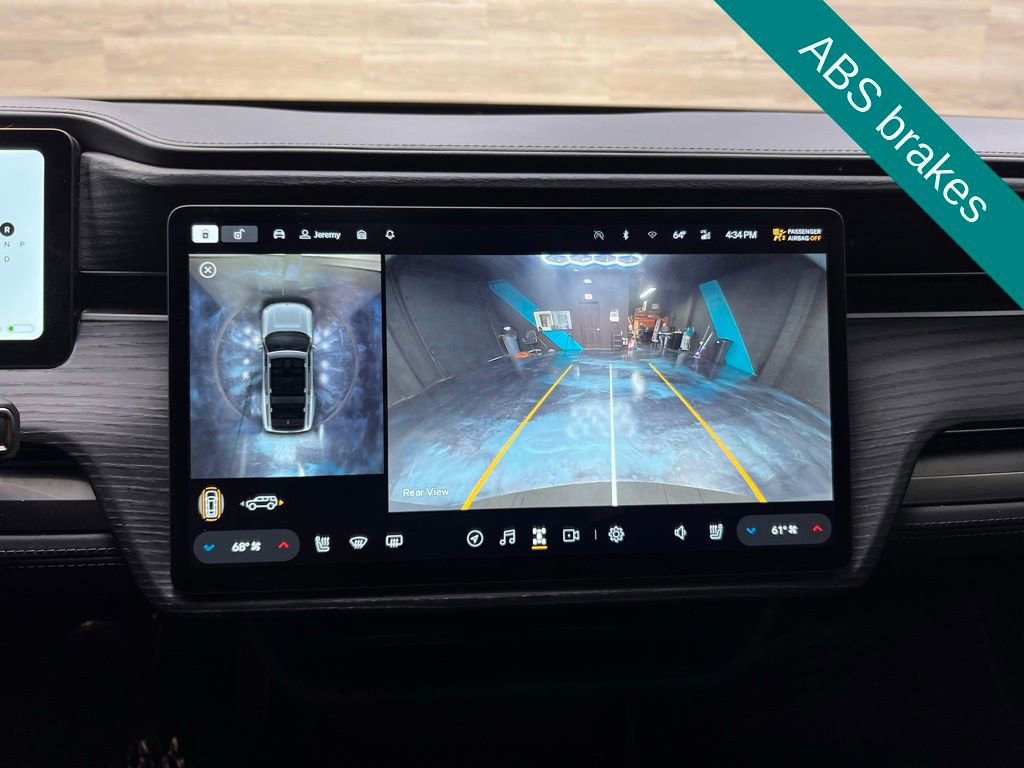 Used 2024 Rivian R1S Adventure image 8