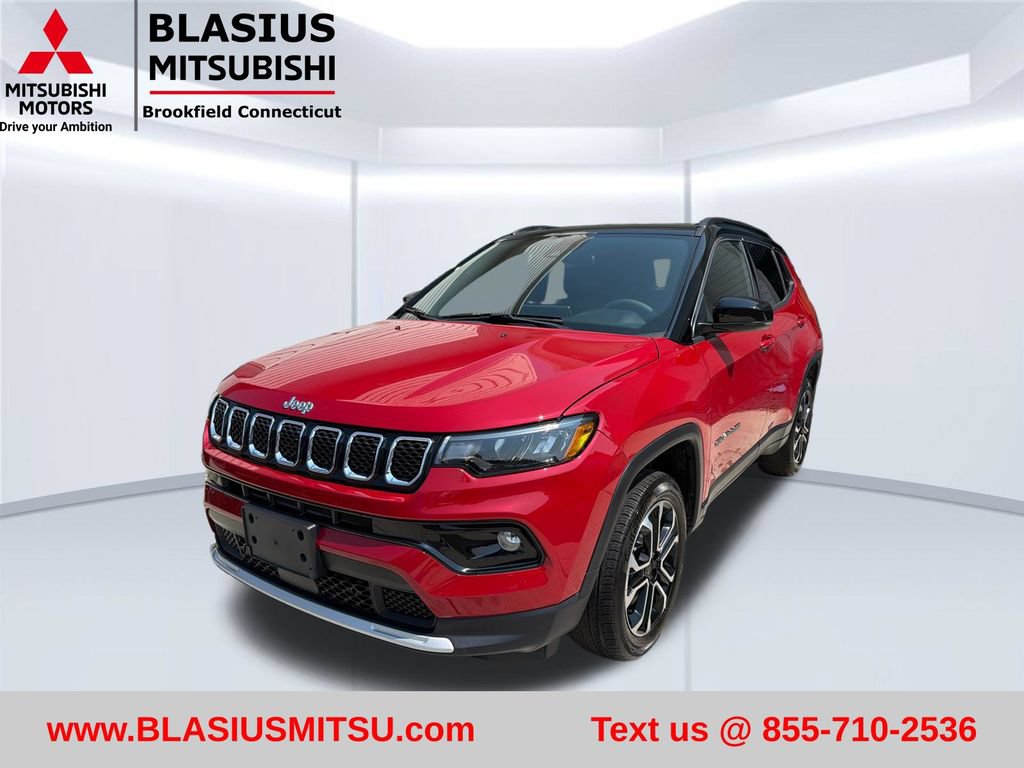 Used 2023 Jeep Compass Limited w/ Sun and Sound Group AWD/4WD image 3