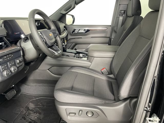 New 2026 Chevrolet Suburban LS w/ LPO, Dark Essentials Package AWD/4WD image 2