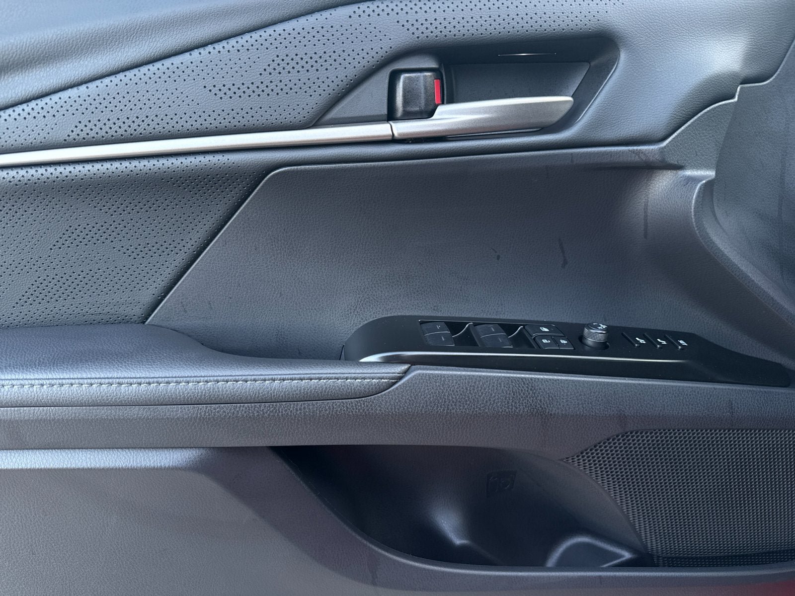 New 2026 Toyota Camry XSE FWD image 12