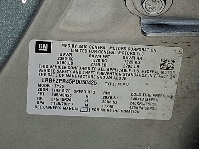 Used 2023 Buick Envision Essence w/ Sport Touring Package image 27