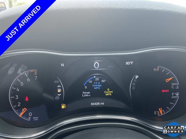 Used 2021 Jeep Grand Cherokee Laredo w/ Security & Convenience Group AWD/4WD image 35