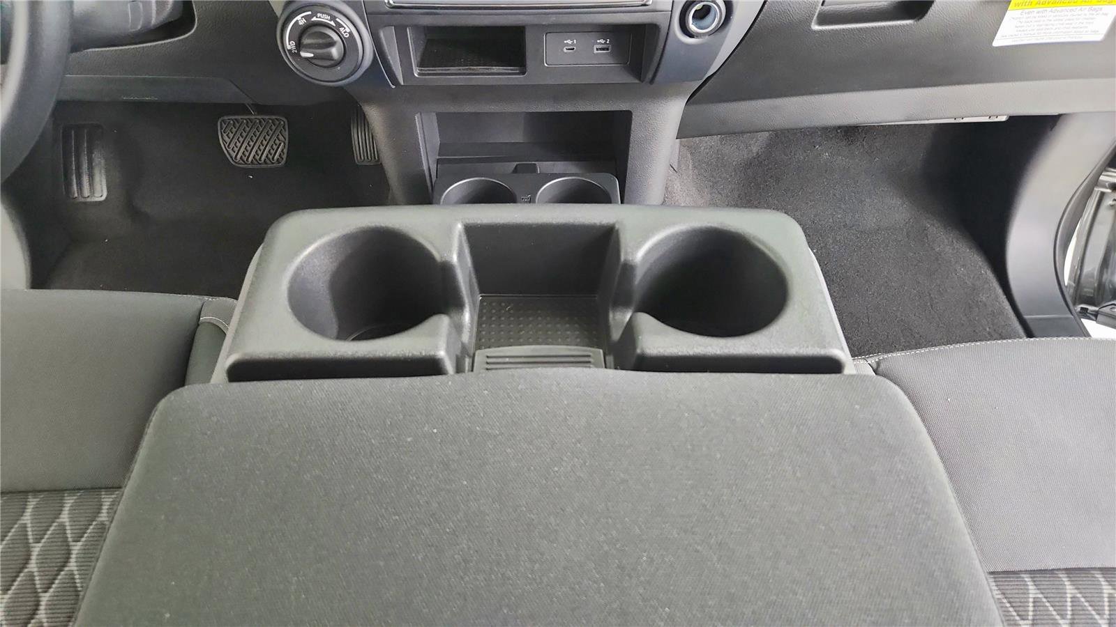 Certified 2024 Nissan Titan SV image 31