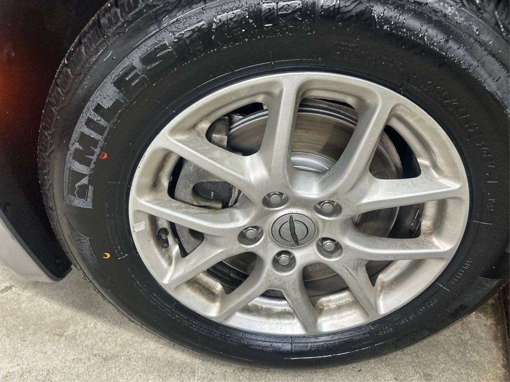 Used 2021 Chrysler Voyager Lxi image 18