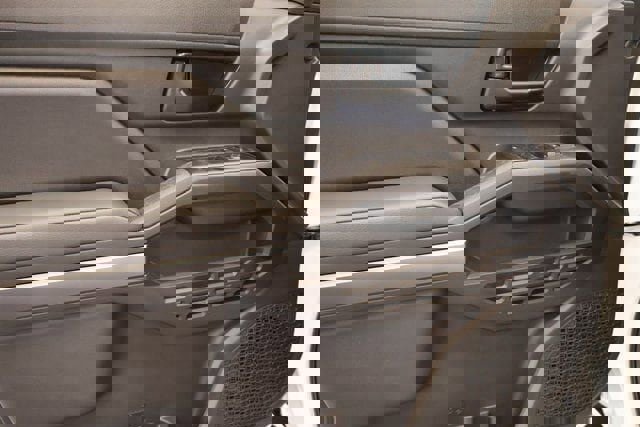 New 2025 Toyota Tacoma SR5 image 9