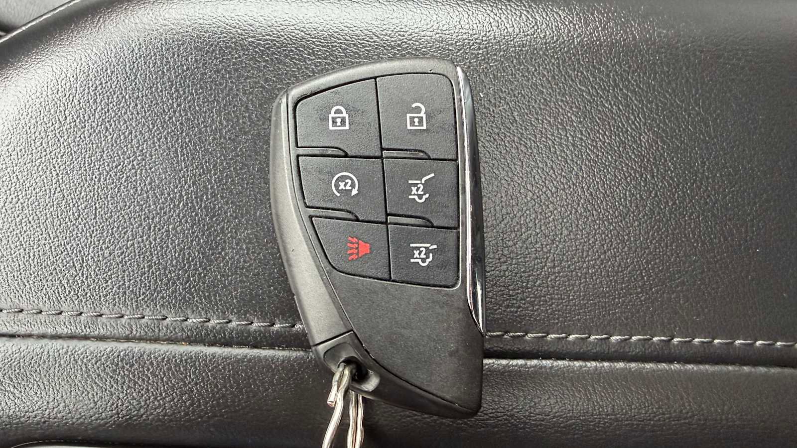 Used 2022 Chevrolet Tahoe Z71 w/ Off-Road Capability Package image 31