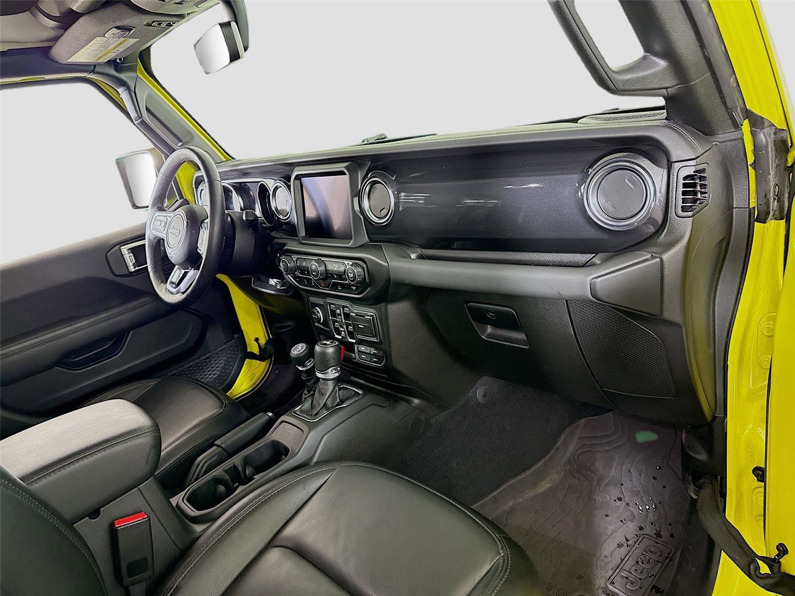 Used 2023 Jeep Wrangler Unlimited Sahara image 21