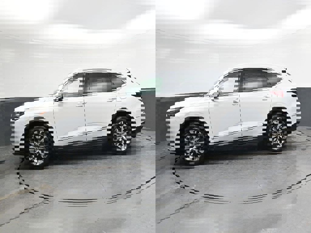 Used 2025 Acura MDX FWD w/ Technology Package image 7