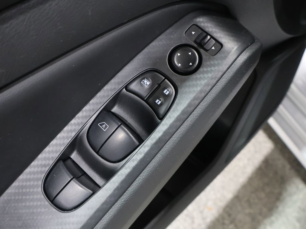 Used 2024 Nissan Altima 2.5 S image 12