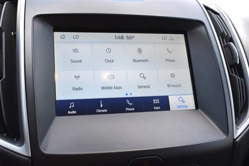 Used 2020 Ford Edge SEL AWD/4WD image 25