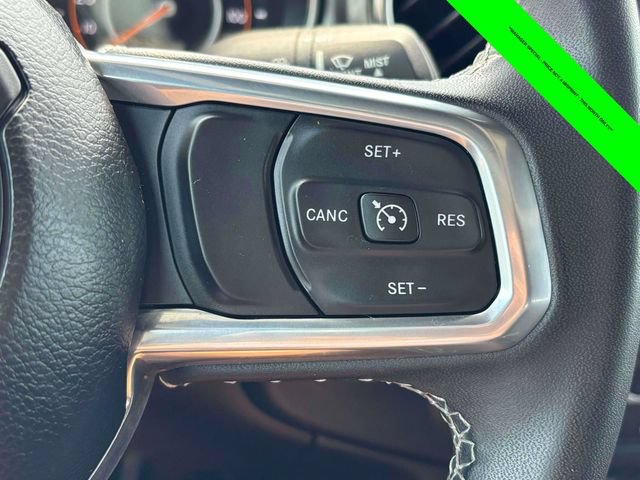 Used 2023 Jeep Gladiator Overland w/ LED Lighting Group AWD/4WD image 12