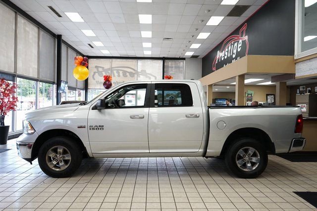 Used 2013 RAM 1500 Classic SLT w/ Premium Display Pkg image 4