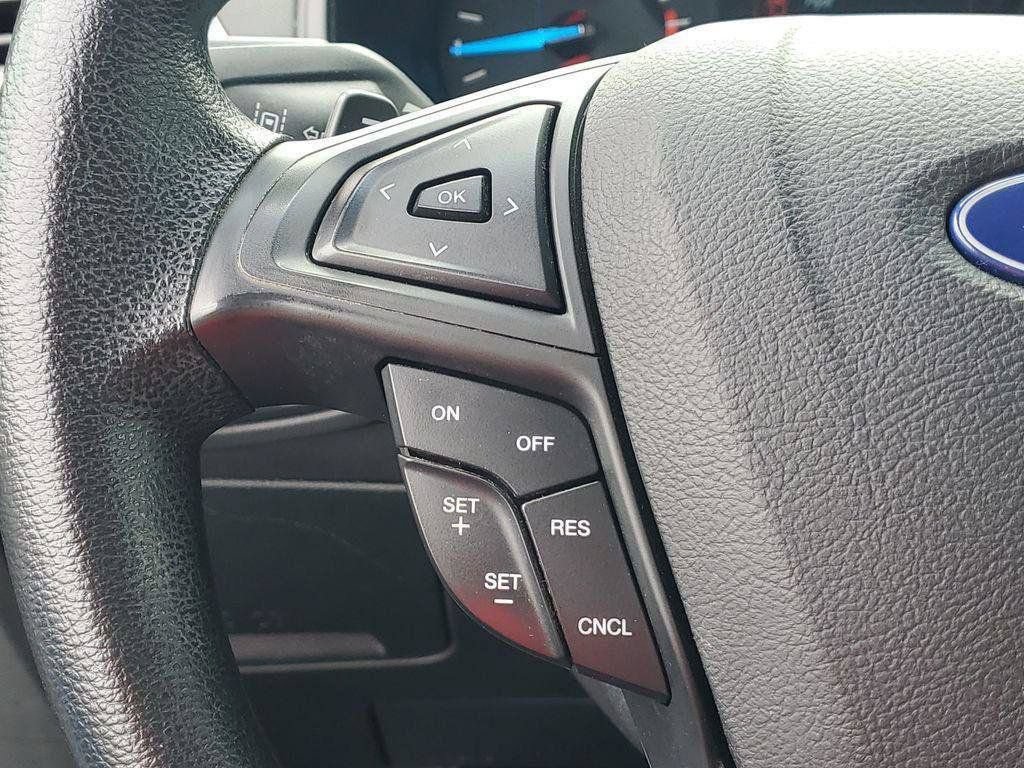 Used 2019 Ford Edge SE AWD/4WD image 9