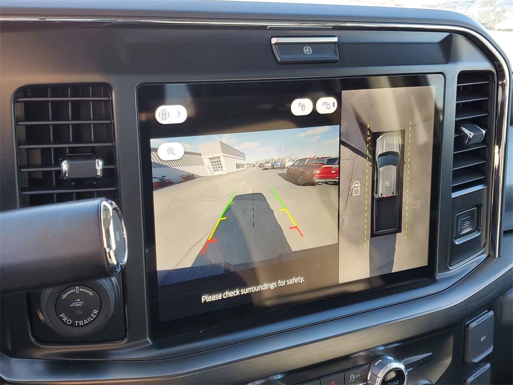 New 2026 Ford F250 Lariat w/ Black Appearance Package image 21