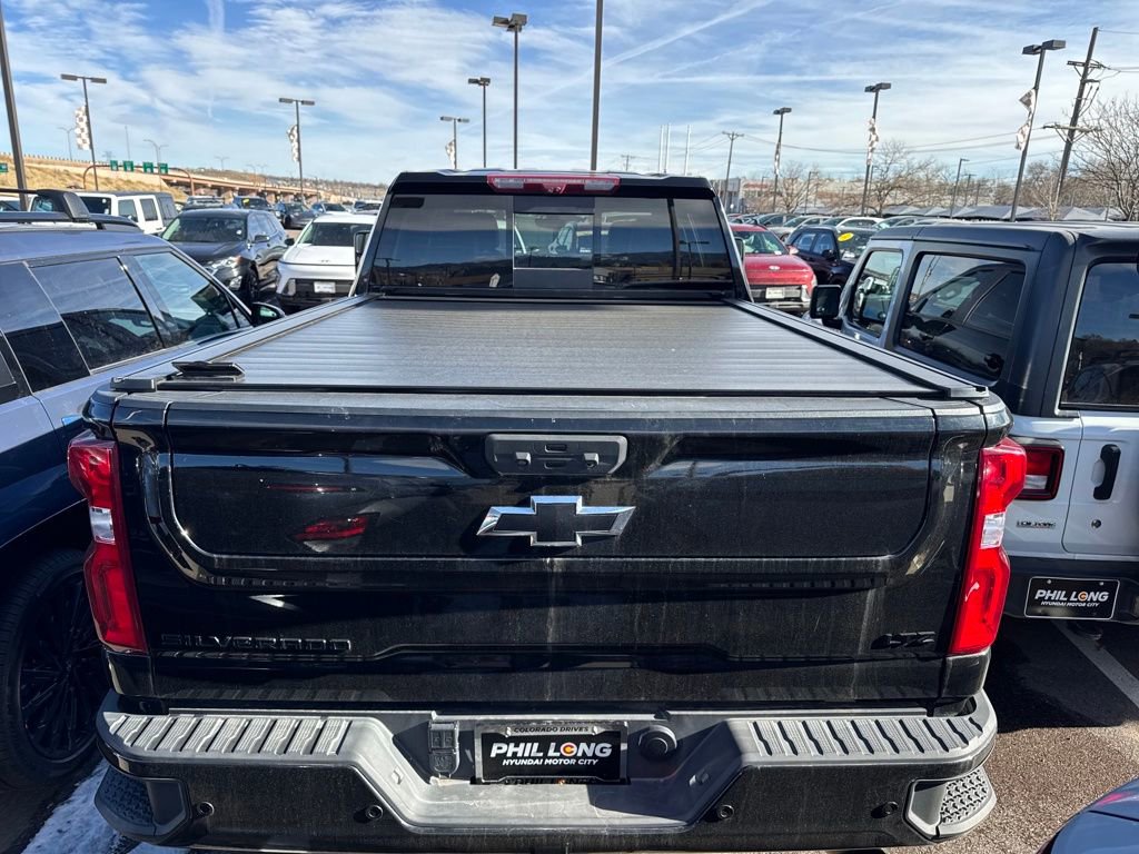 Used 2022 Chevrolet Silverado 2500 LTZ w/ LTZ Plus Package image 5