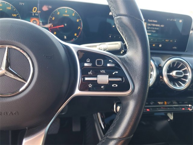 Used 2020 Mercedes-Benz CLA 250 image 16