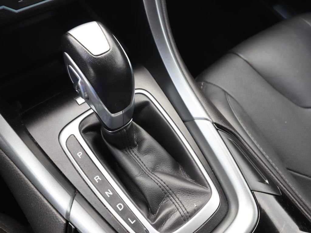 Used 2015 Ford Fusion Titanium image 23