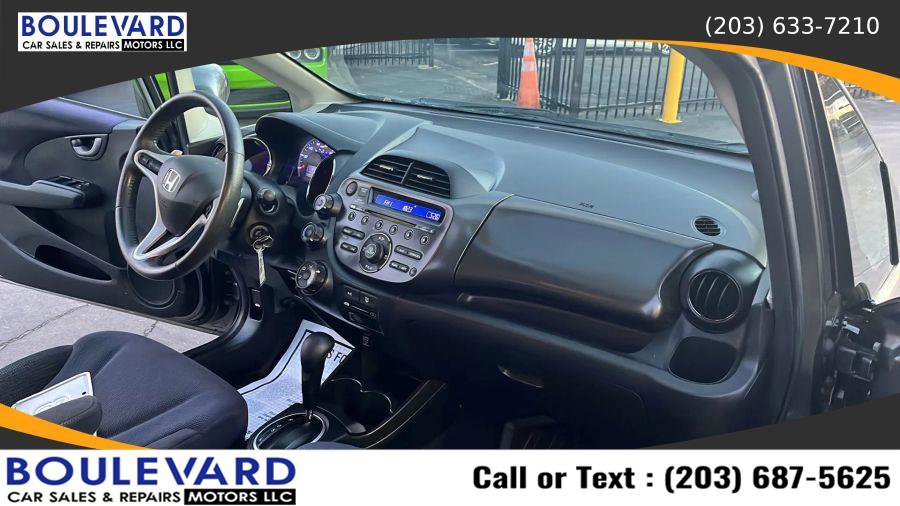 Used 2013 Honda Fit Sport image 18