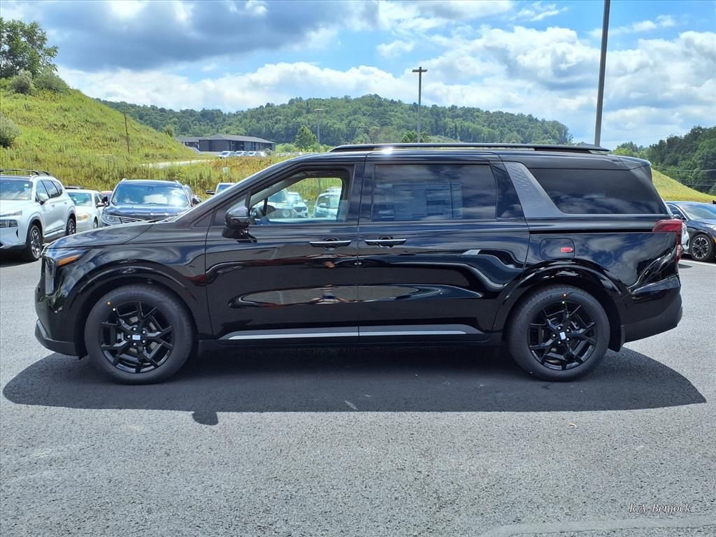 New 2026 Kia Carnival LXS image 3