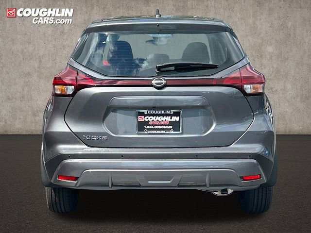 New 2025 Nissan Kicks Play S image 8