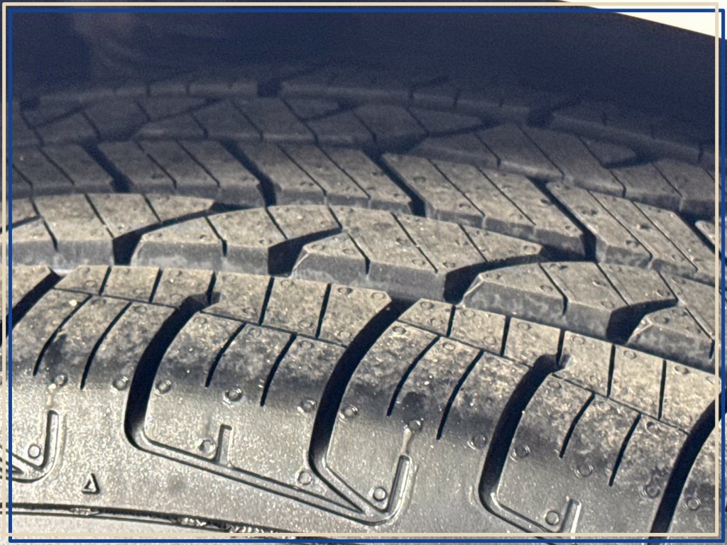 Certified 2024 Chevrolet Equinox LT AWD/4WD image 15