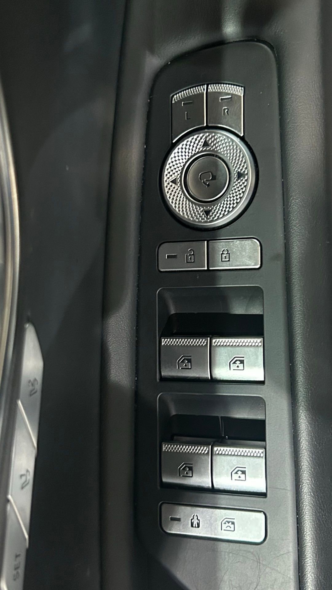 Used 2025 Genesis GV80 2.5T Standard image 37