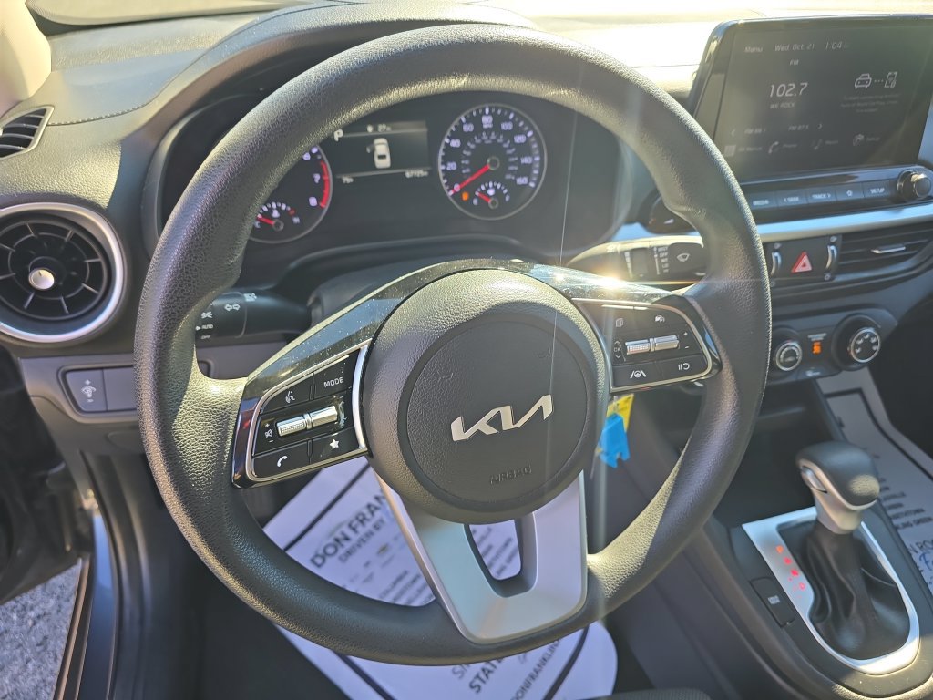 Used 2024 Kia Forte LXS FWD image 16