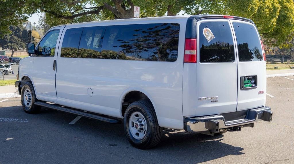 Used 2015 GMC Savana 3500 LS w/ Chrome Appearance Package image 8