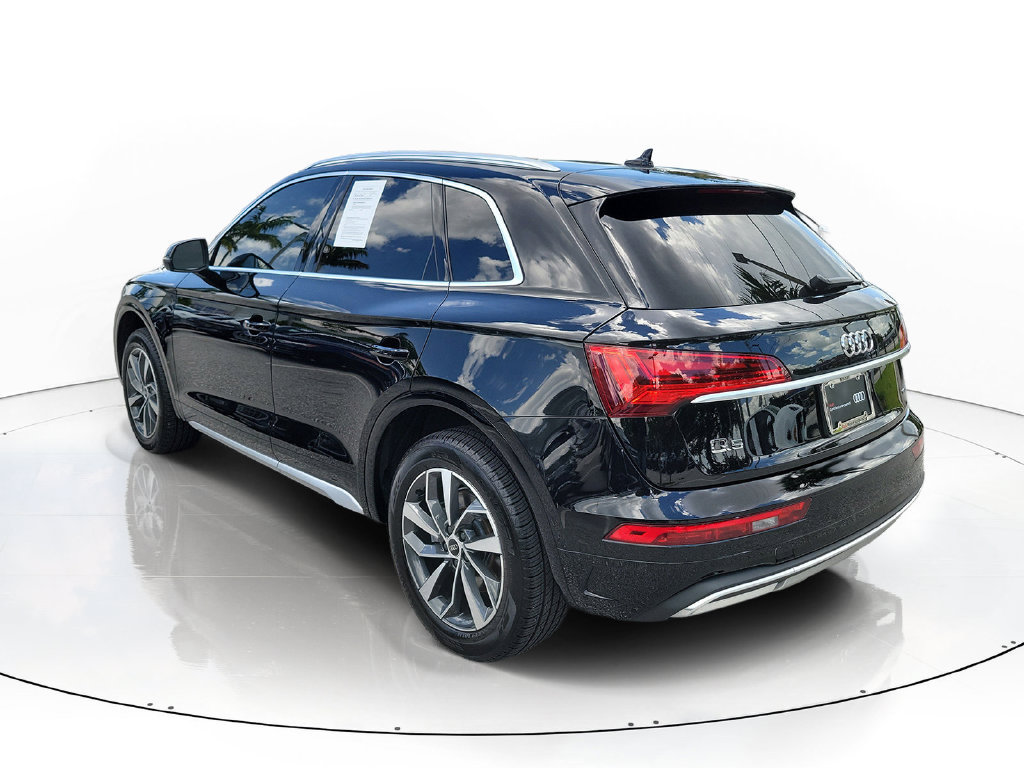 Certified 2021 Audi Q5 2.0T Premium Plus w/ Premium Plus Package AWD/4WD image 3