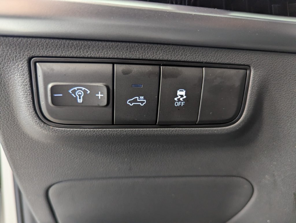 New 2027 Hyundai Santa Cruz SE FWD image 12