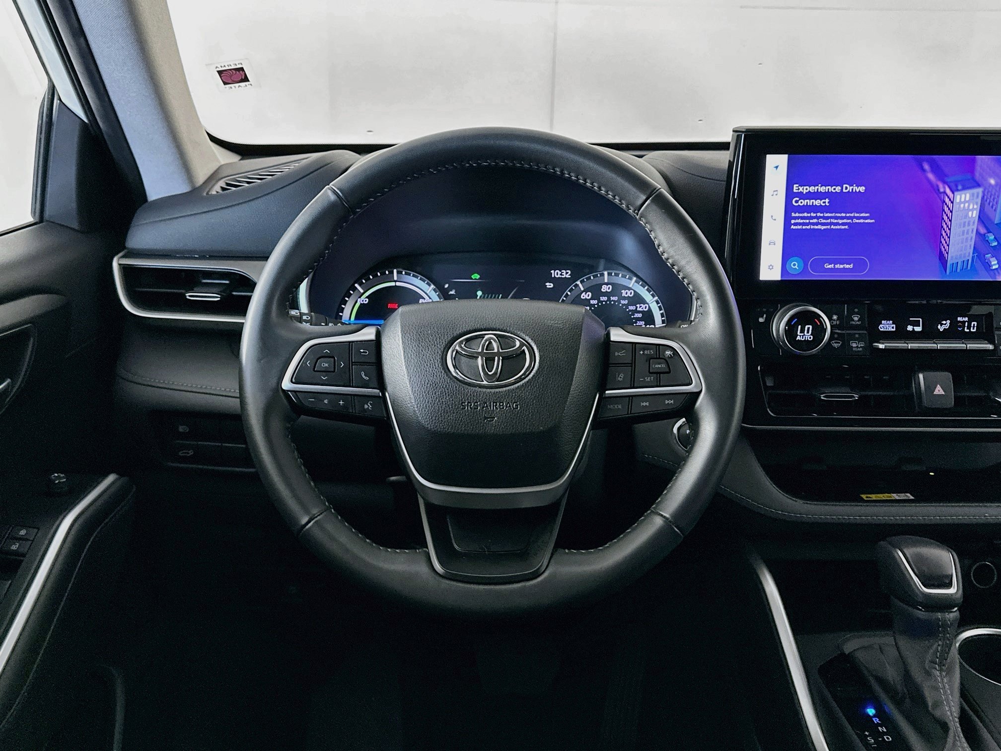 Used 2023 Toyota Highlander XLE AWD/4WD image 18