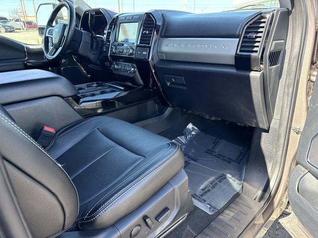 Used 2020 Ford F250 Lariat w/ Lariat Ultimate Package AWD/4WD image 13