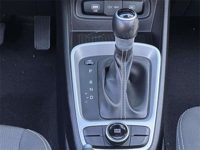 Certified 2024 Hyundai Venue SEL image 20