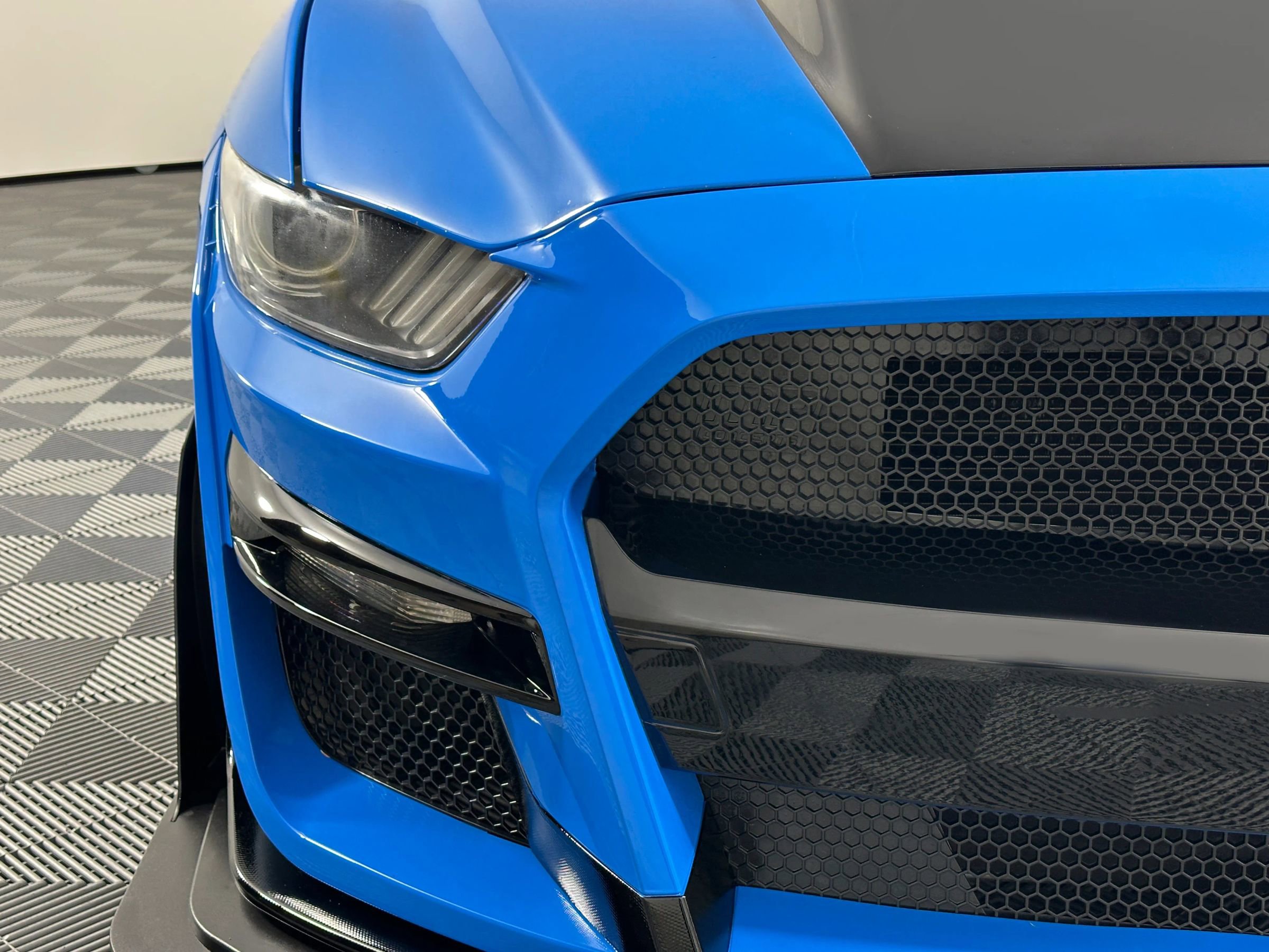 Used 2017 Ford Mustang GT w/ Black Accent Package image 5