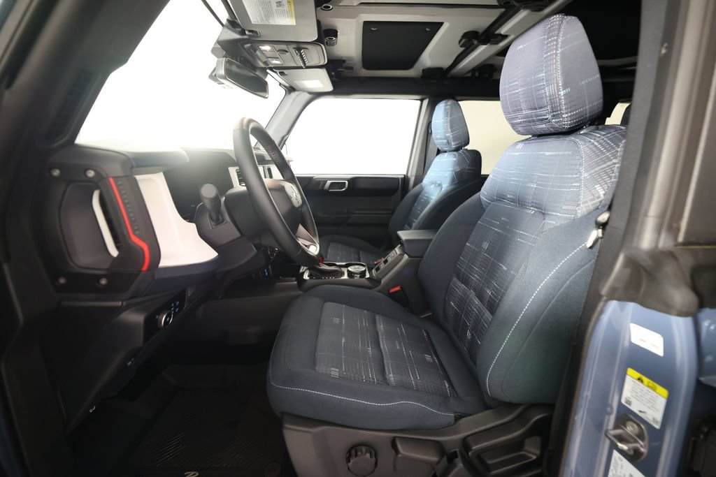 Used 2025 Ford Bronco Heritage Edition image 14