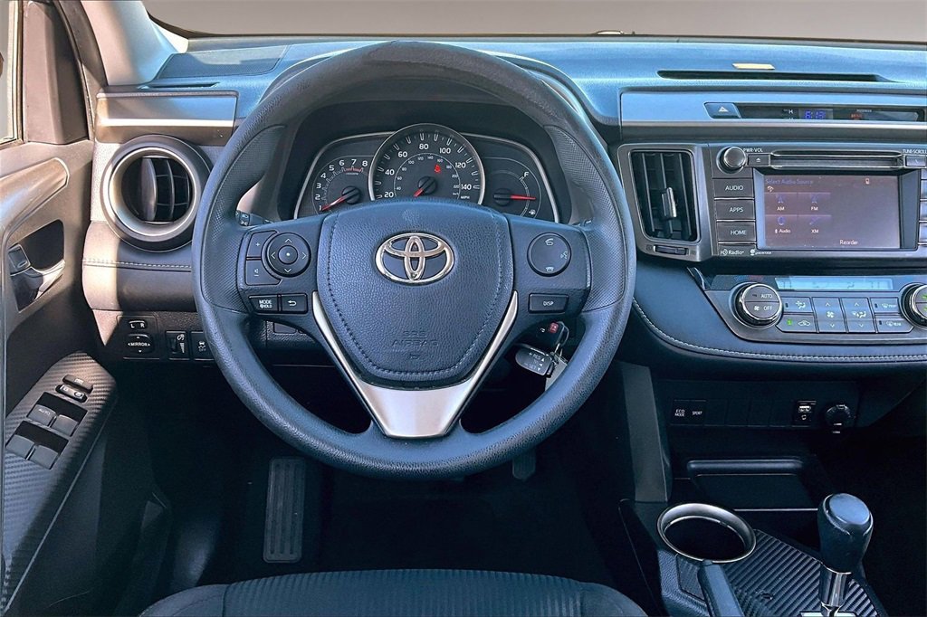 Used 2015 Toyota RAV4 XLE image 5
