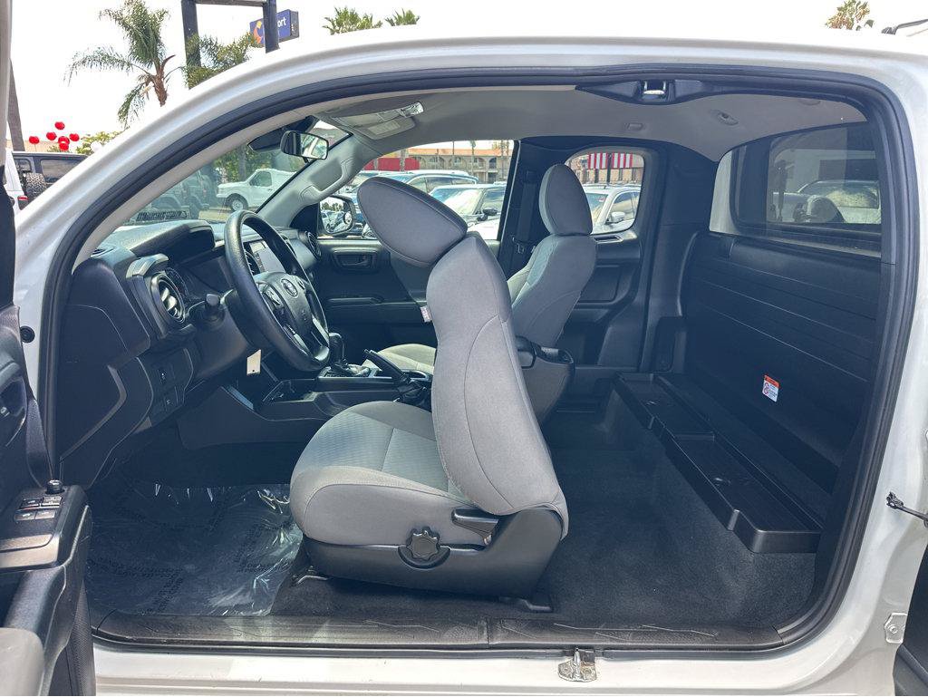 Used 2023 Toyota Tacoma SR RWD image 17