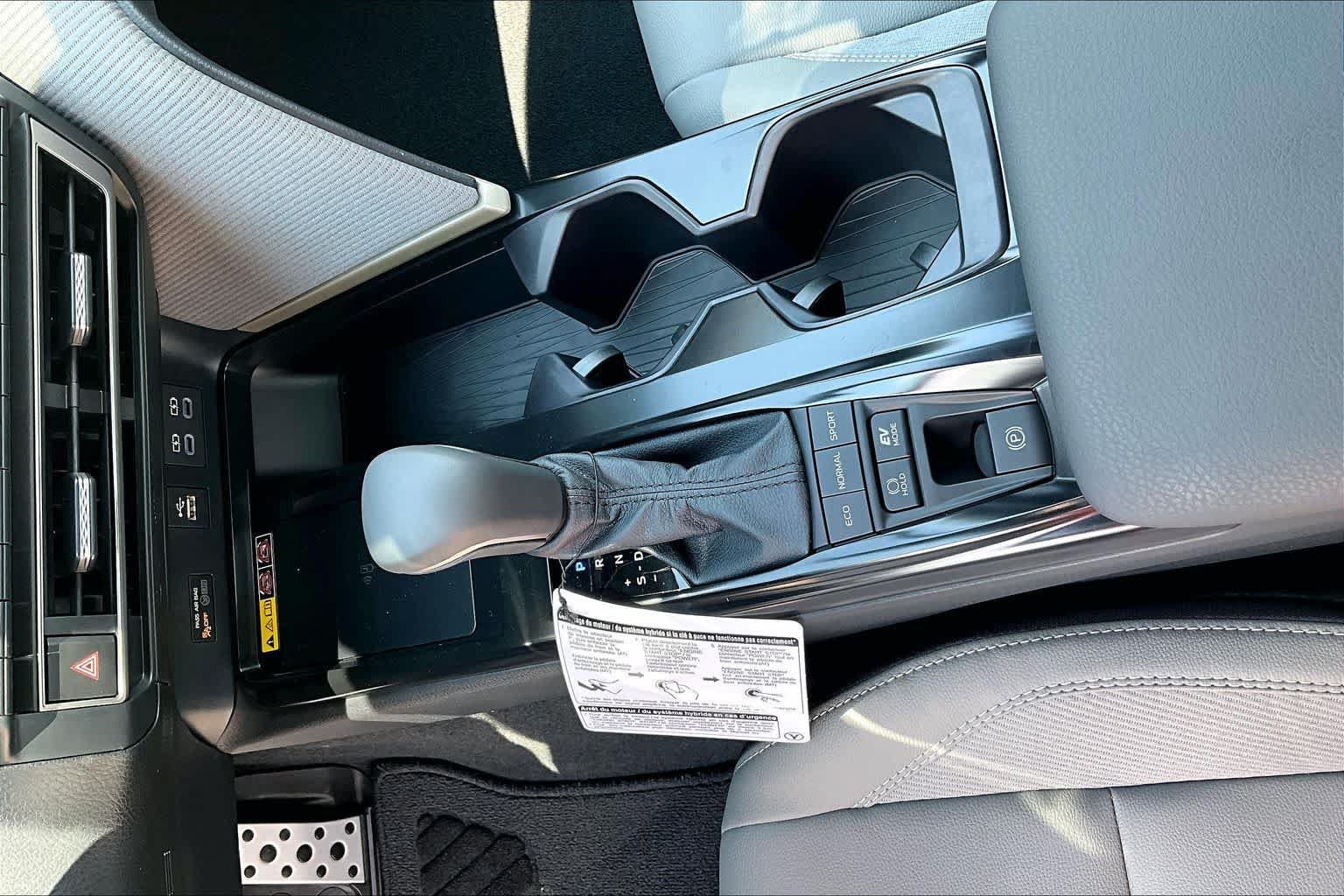 New 2026 Toyota Camry SE FWD image 7