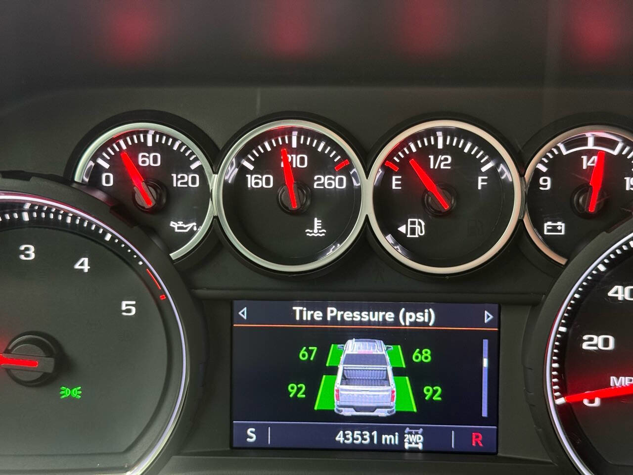 Used 2021 Chevrolet Silverado 2500 LT w/ Convenience Package image 73