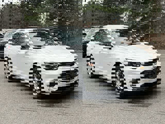 Used 2017 Chevrolet Malibu LS image 19