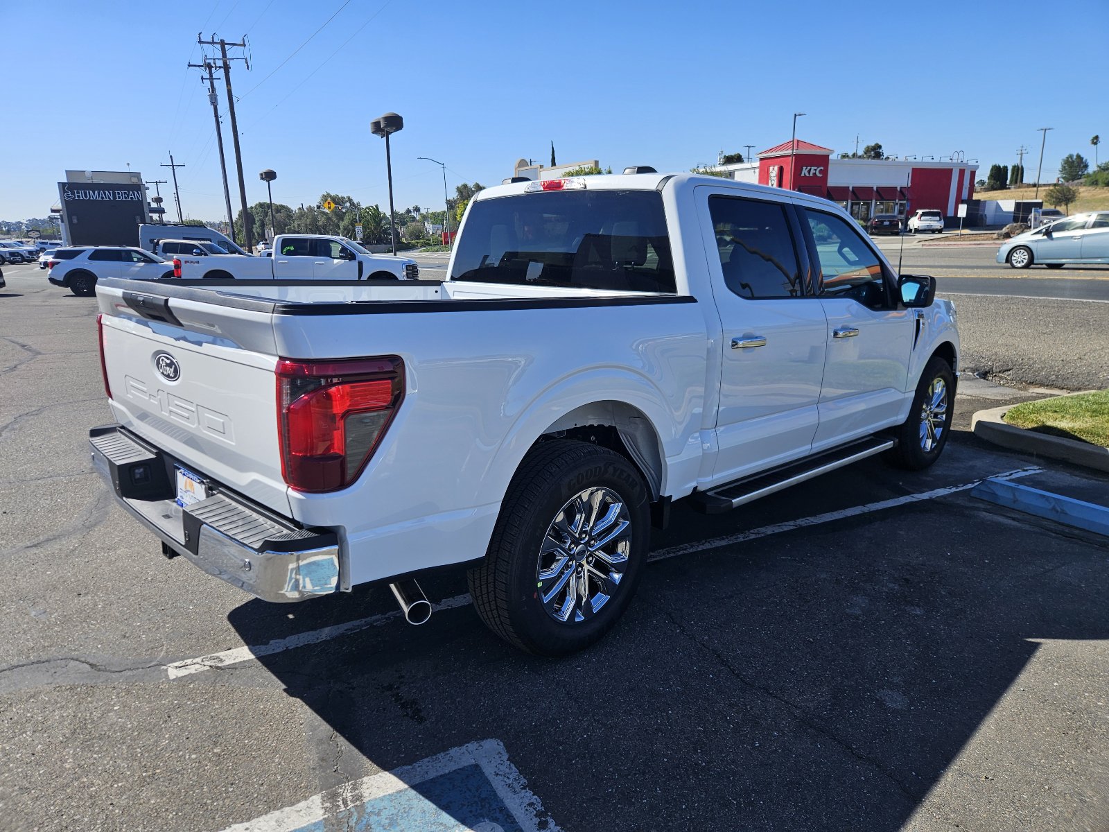 New 2026 Ford F150 XLT w/ XLT Chrome Appearance Package RWD image 5