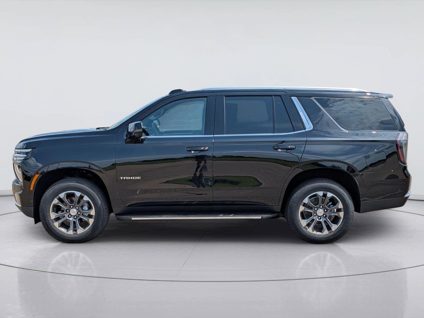New 2026 Chevrolet Tahoe LT w/ Comfort Package RWD image 2