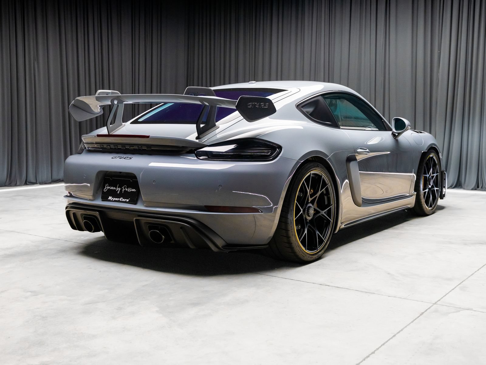 Used 2024 Porsche 718 Cayman GT4 RS w/ Accent Package Logos RWD image 36
